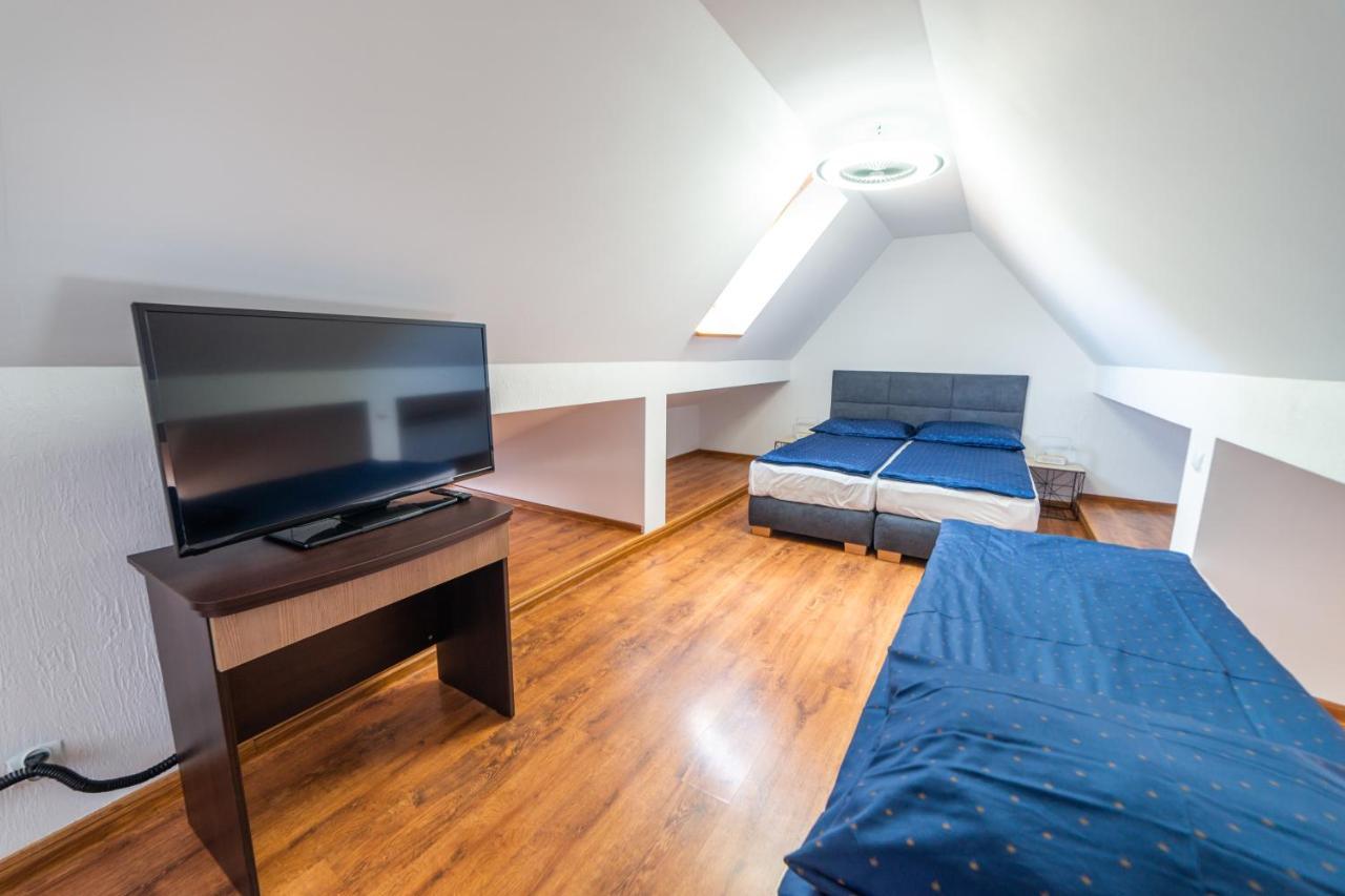 Pensjonat W Mikolajkach Mikołajki Exteriér fotografie